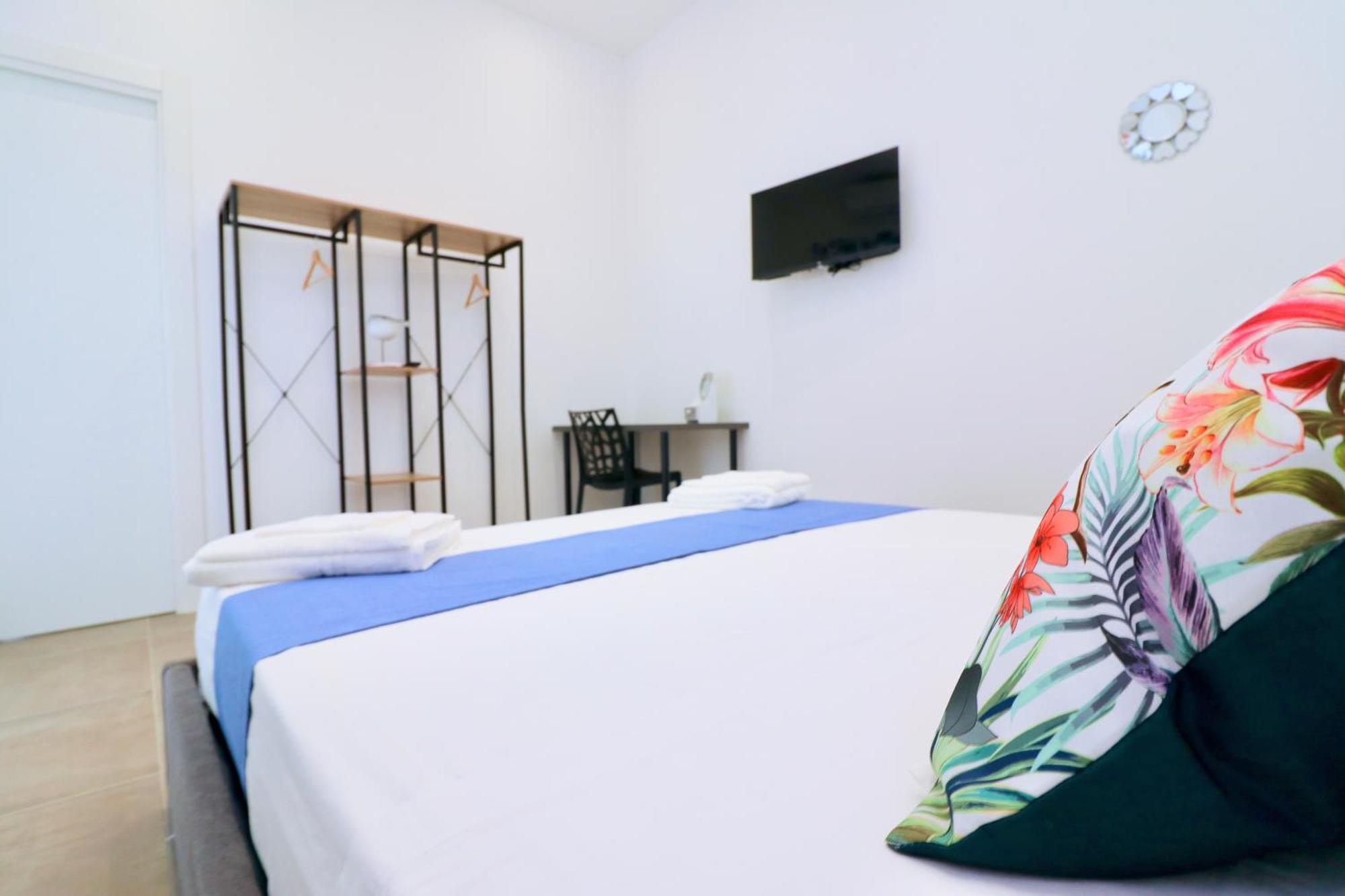 Airport Guest Houses Napoli Eksteriør billede