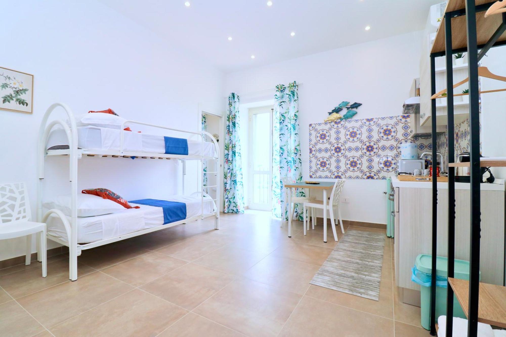 Airport Guest Houses Napoli Eksteriør billede