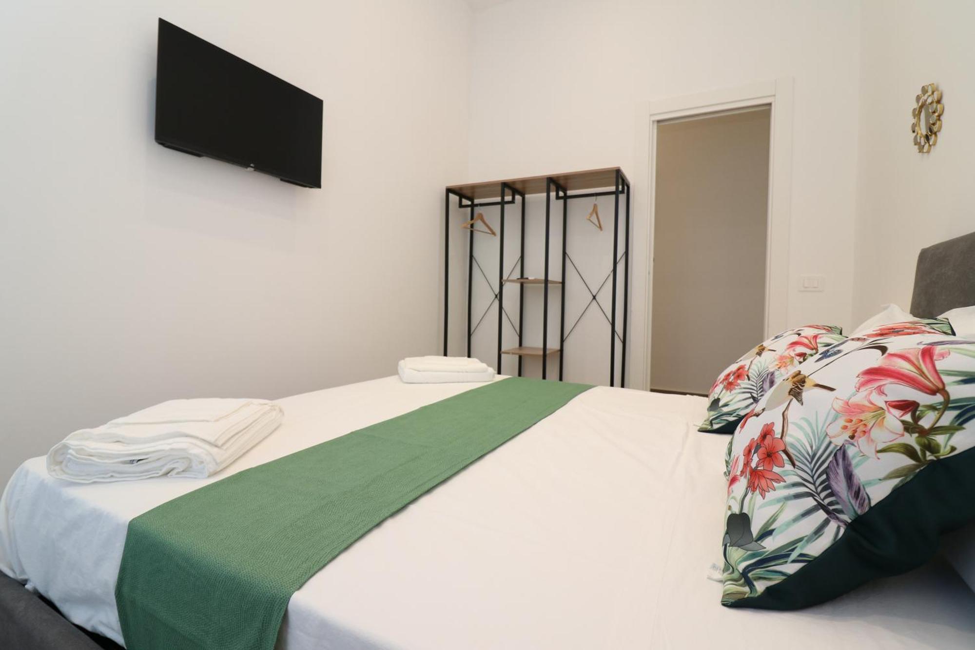 Airport Guest Houses Napoli Eksteriør billede