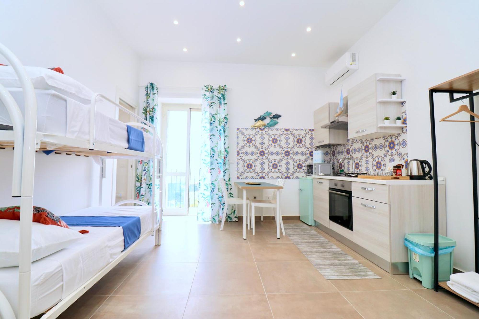 Airport Guest Houses Napoli Eksteriør billede